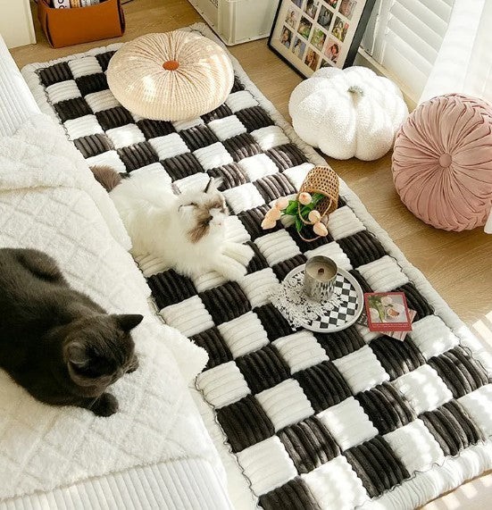Cloud-Soft Plush Mat — Their Favourite Cozy Spot